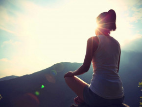 6 esercizi per meditare ovunque